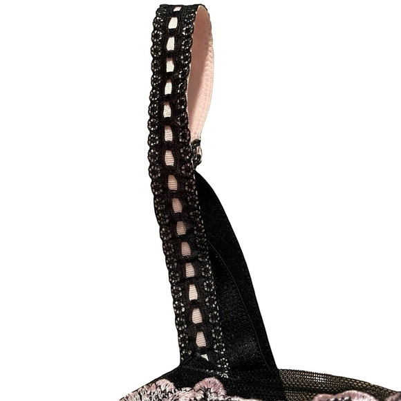 Cacique Black and Pink Lace Bra Intimates Size 40DD - Picture 3 of 6